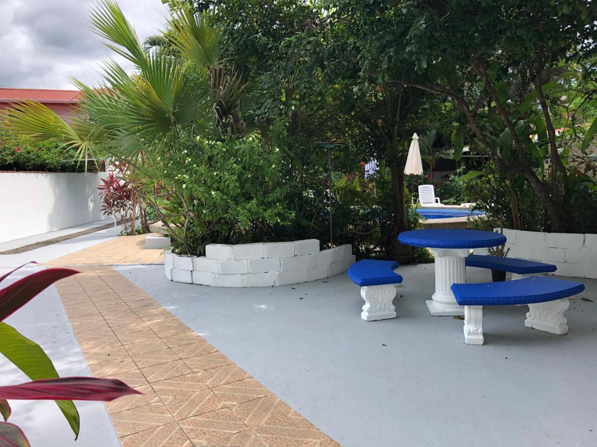 La Perlita Bed and Breakfast Jacó Εξωτερικό φωτογραφία