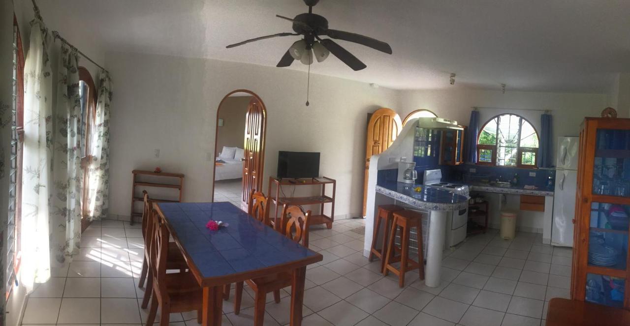 La Perlita Bed and Breakfast Jacó Εξωτερικό φωτογραφία