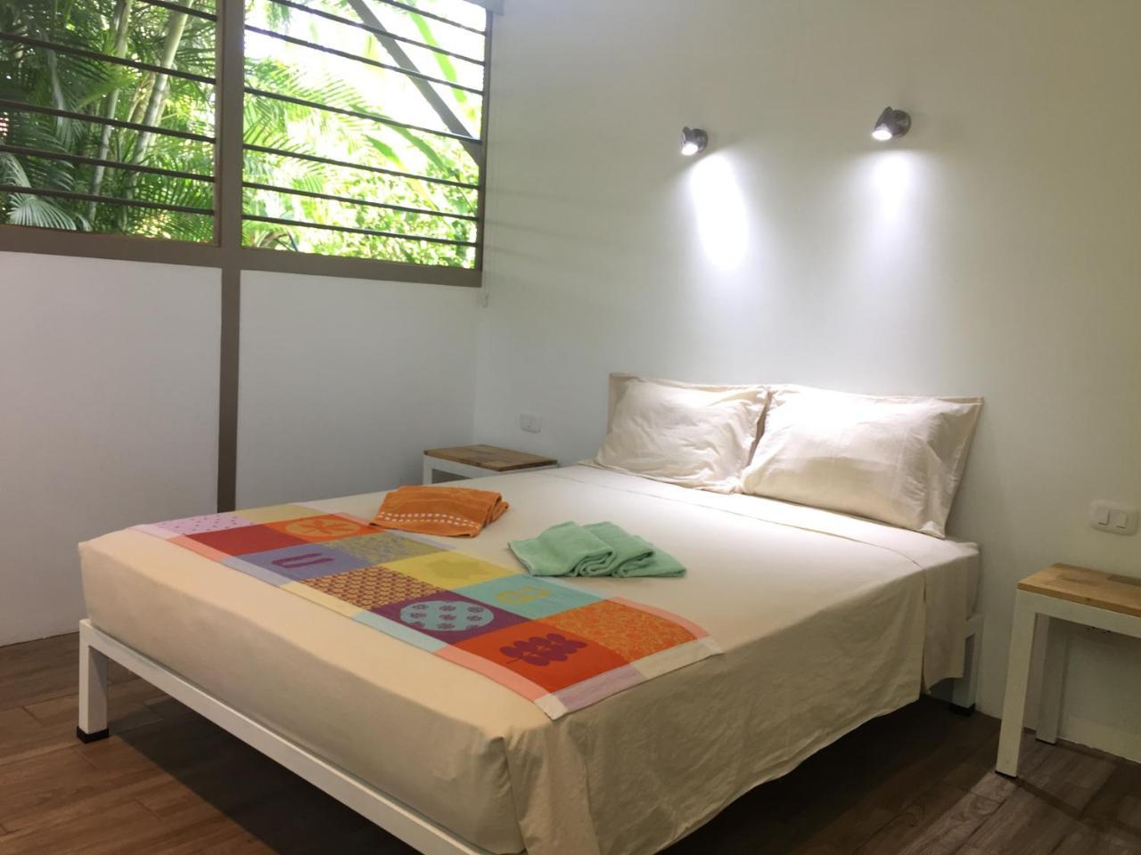 La Perlita Bed and Breakfast Jacó Εξωτερικό φωτογραφία