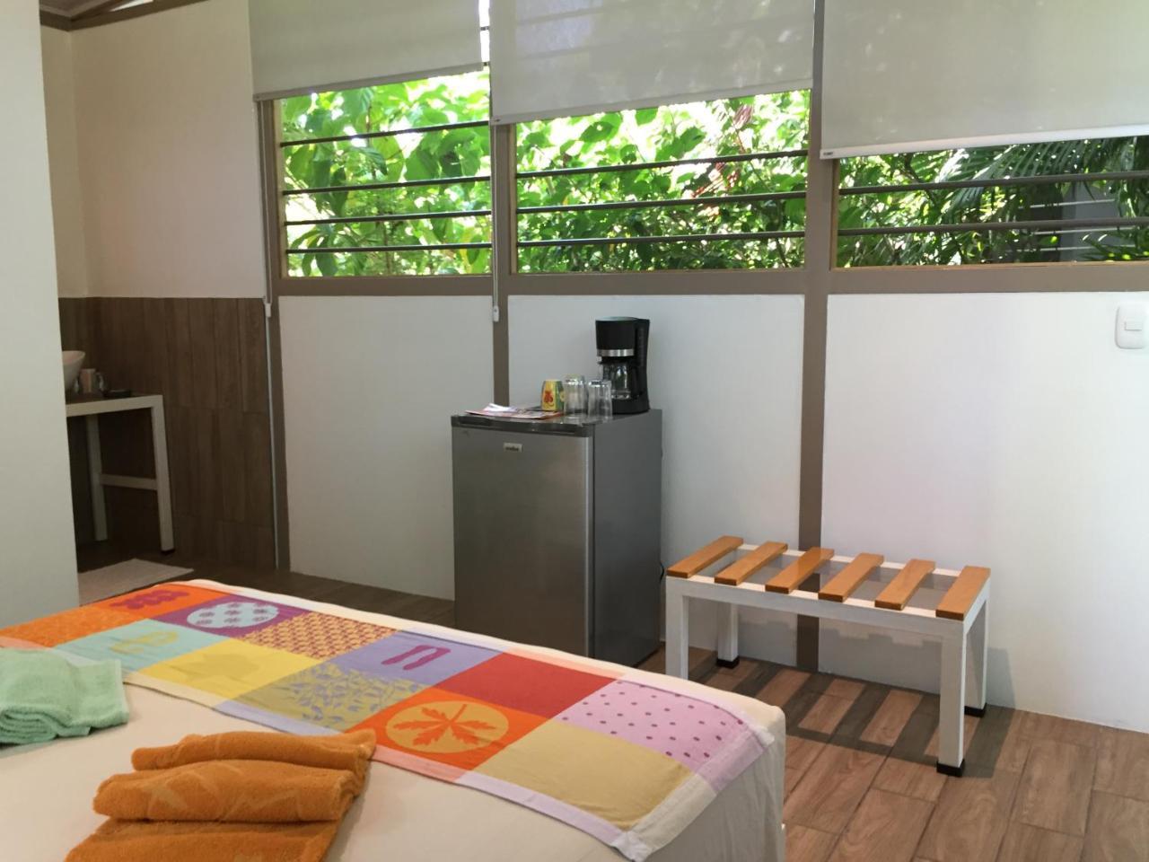 La Perlita Bed and Breakfast Jacó Εξωτερικό φωτογραφία