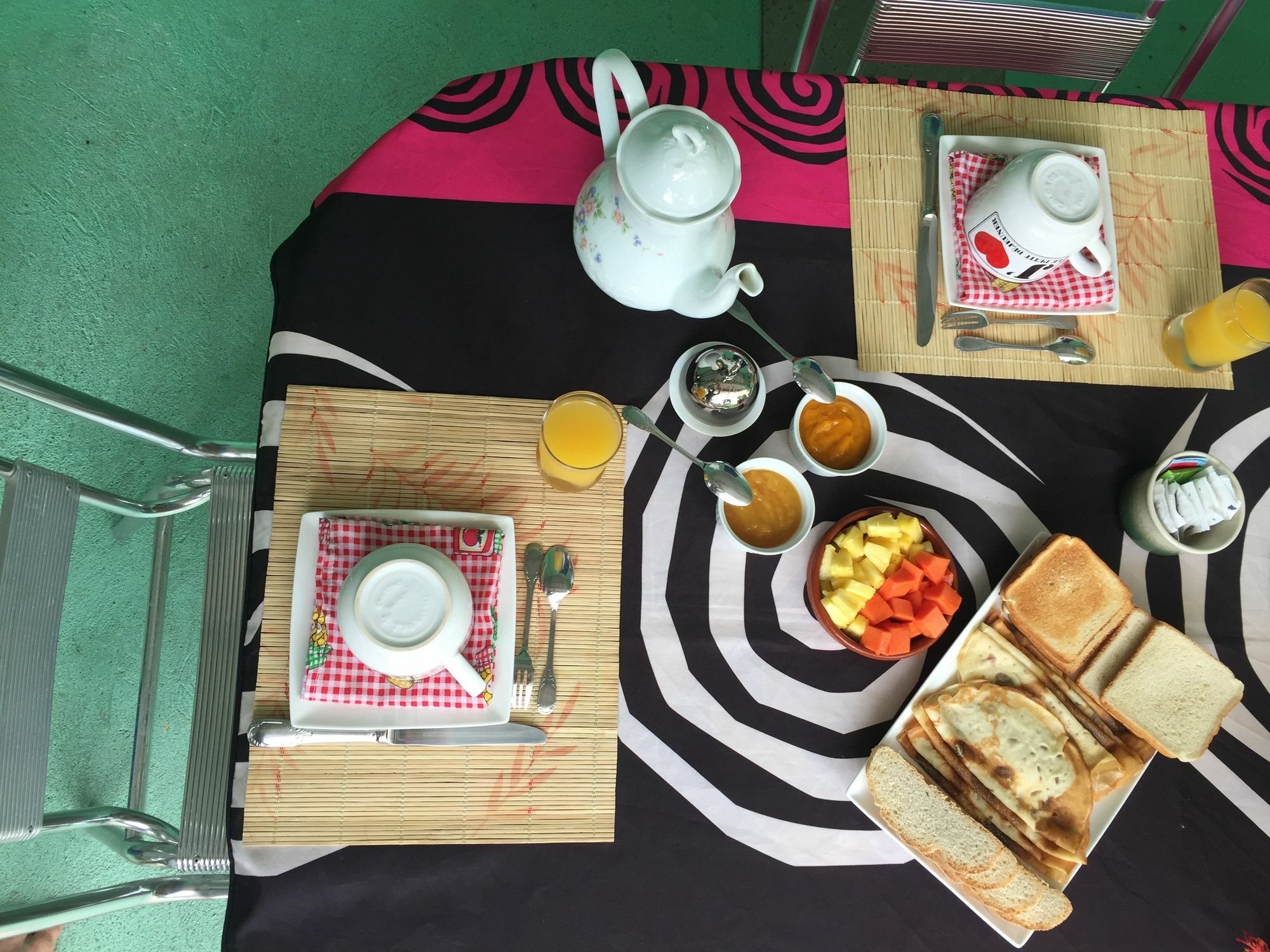 La Perlita Bed and Breakfast Jacó Εξωτερικό φωτογραφία