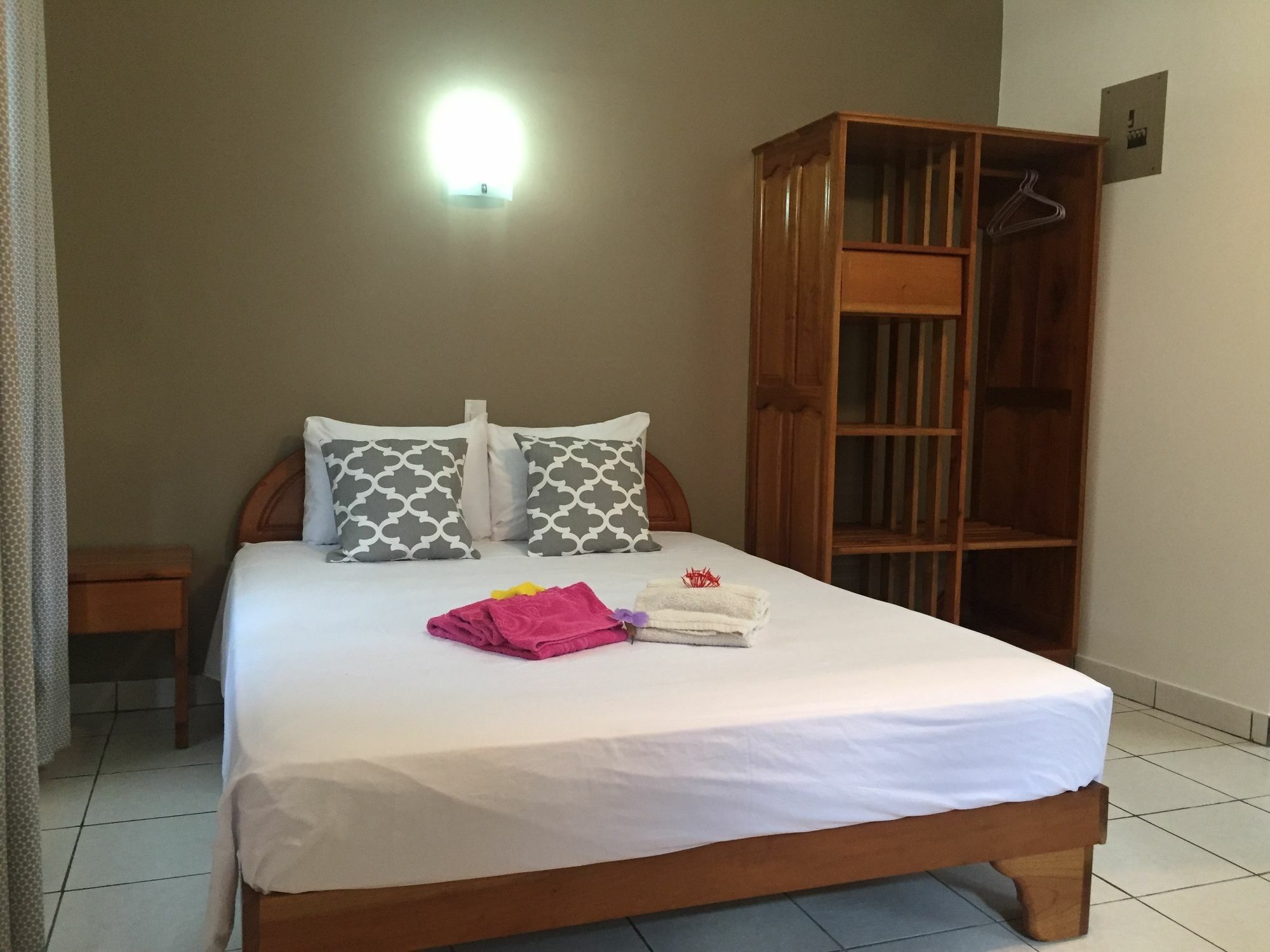 La Perlita Bed and Breakfast Jacó Εξωτερικό φωτογραφία